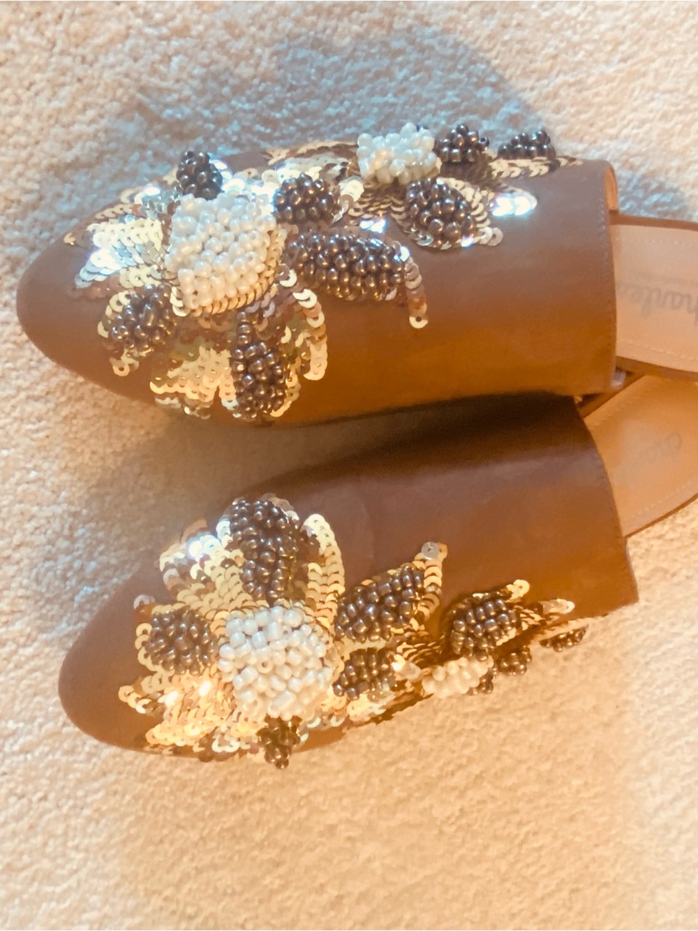 Charles David Sequin Embellished slides
